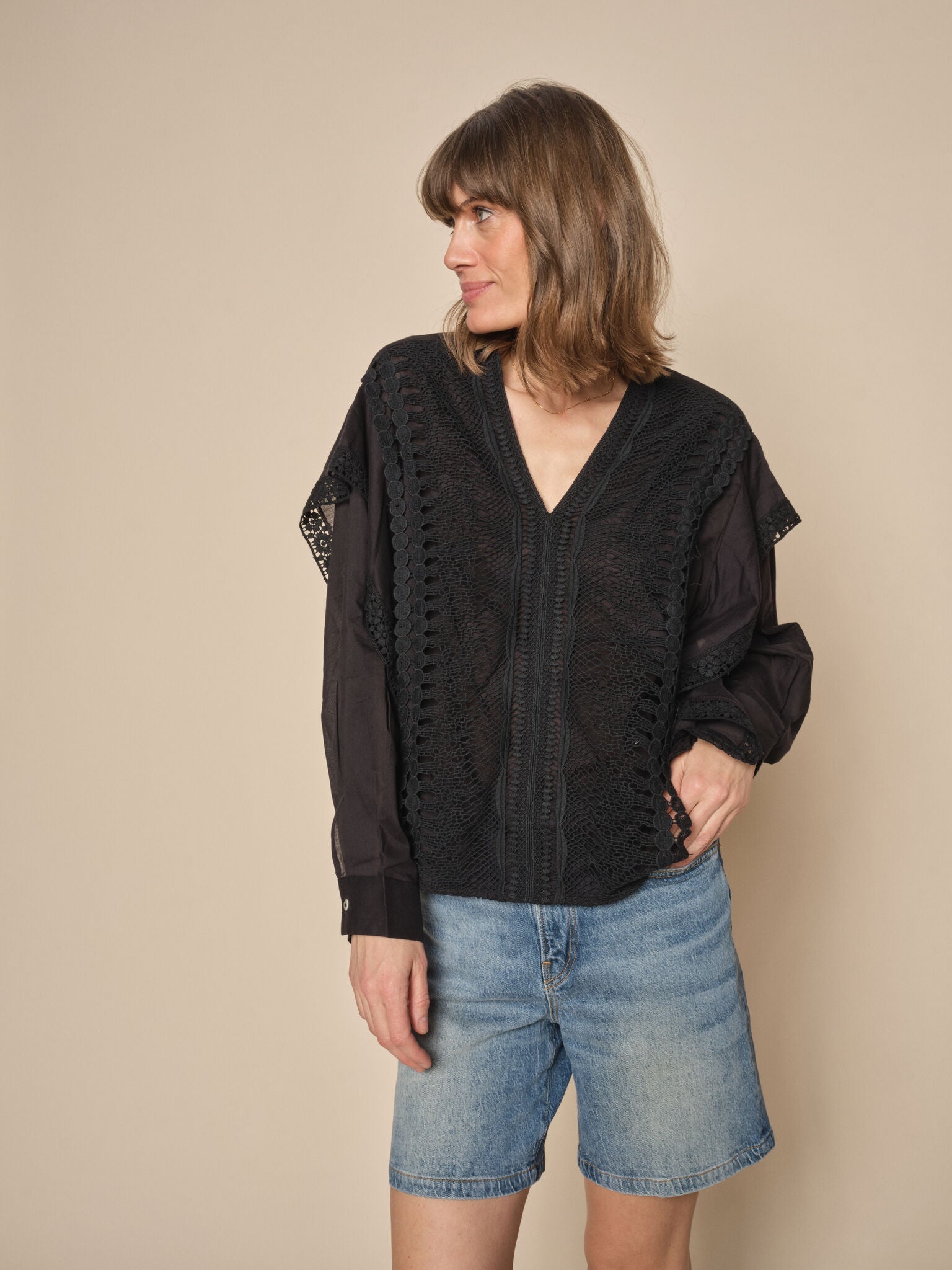 Modelshot / Blue / Detail